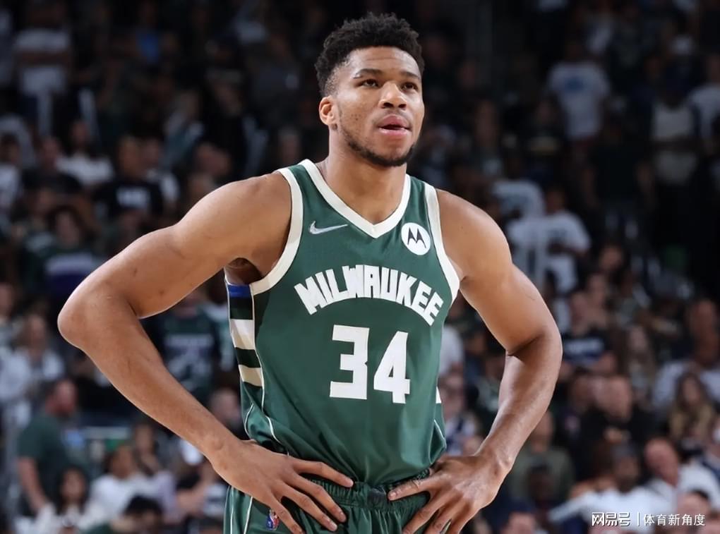 开云官网-NBA历史走步之王揭晓！令人意外，球场走步之王竟是他！