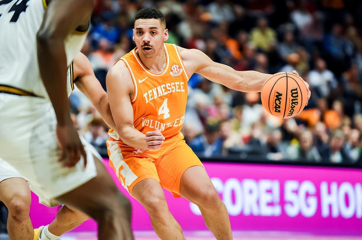 开云体育-先签后裁！猛龙如此操作是为了给前田纳西后场8.53万美元奖励？