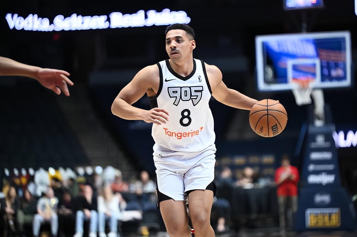 开云体育-先签后裁！猛龙如此操作是为了给前田纳西后场8.53万美元奖励？