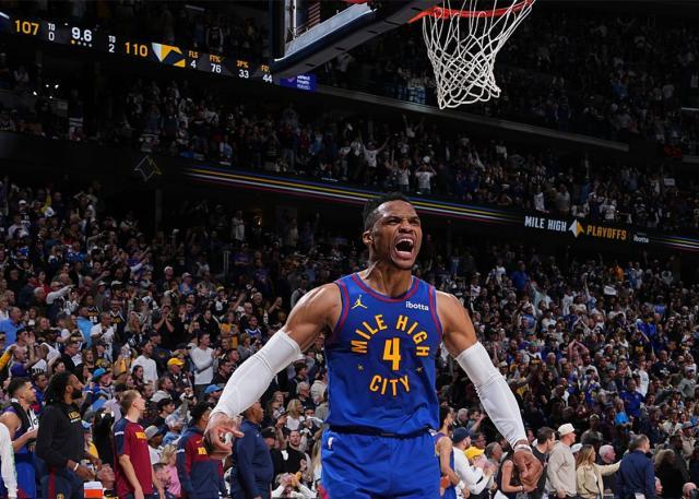 开云-【人物】从背锅侠变赢球功臣！韦少18天上演命运反转