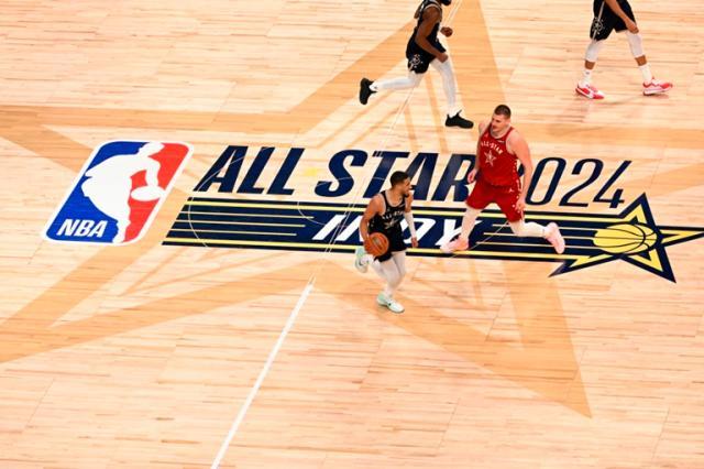 kaiyun-NBA全明星变四队竞争！KD莫兰特齐吐槽：这么改太糟