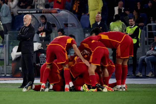 开云下载-孤注一掷的皮奥利疯了，被球迷训话的米兰也疯了