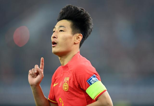 开云APP-武磊爆发被赞仍是国足NO.1 伊万：他的停赛是遗憾！