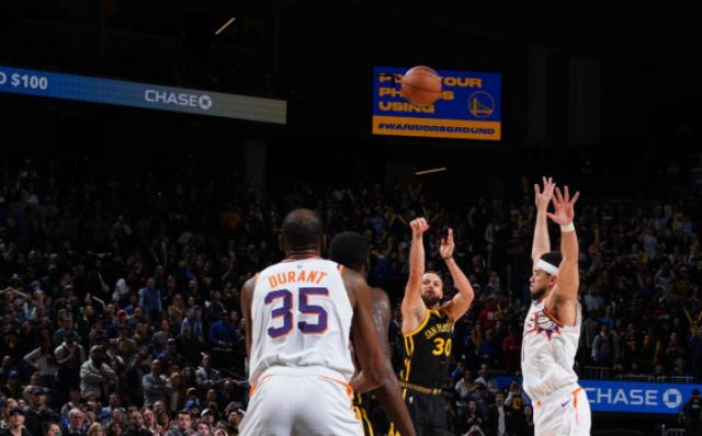 1707639071397045481.png 开云下载-打最狠的球,进最酷的三分!库里关键时刻封王无解