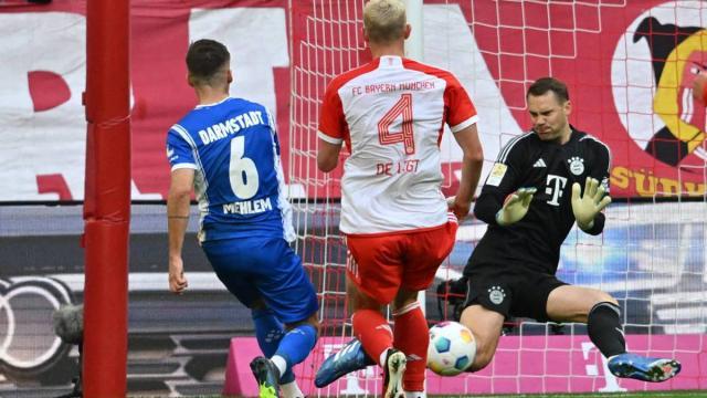 1698571264630048189.jpg 开云-诺伊尔时隔323天后精彩复出,被3红8球和凯恩抢戏