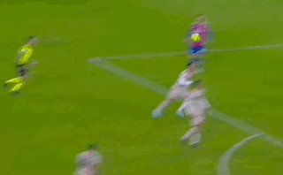 1673146618693063533.gif 开云体育-基耶萨精彩助攻重当主角,他是尤文的真正上限