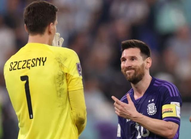 1669865019293046832.jpg 什琴斯尼:我跟梅西赌100欧不判点,我就不掏钱了