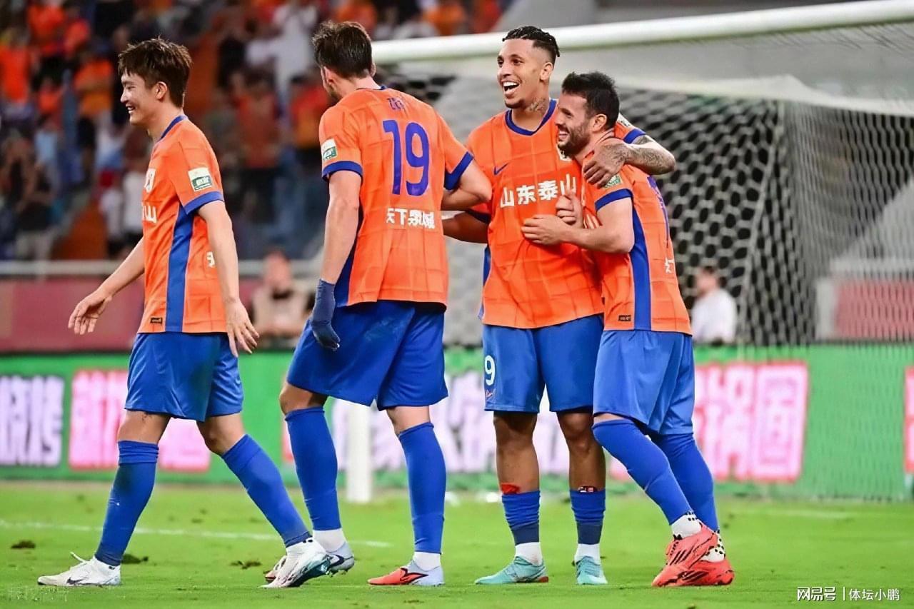 开云-泰山队重磅换刀!洛佩斯离队,替身即将空降,联手克雷桑引爆中超