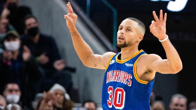 科尔被库里彻底征服：他的球风改变了我的传统理念