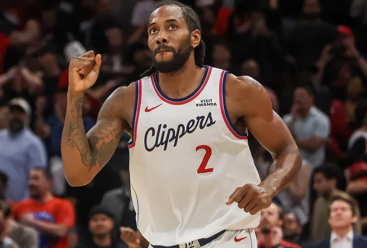 kaiyun-正负值比肩得分！20中15爆砍45+5+5，球迷：效率惊人，正负值吓人