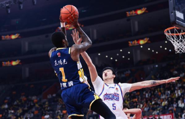 广东队被曝欠税，需补缴146万；山东队新外援抵达济南