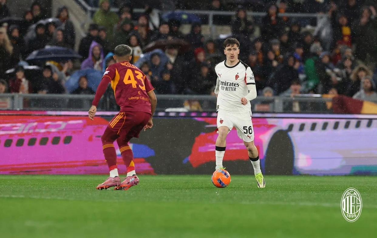 开云体育-又一个巴尔泰萨吉？米兰21岁右翼卫进步明显，成萨56合格轮换