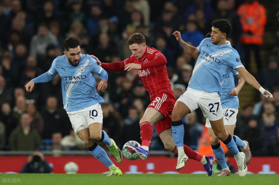 开云-机会真来了！枪手赢得丑陋，曼城平得憋屈，7分在手，冠军在望