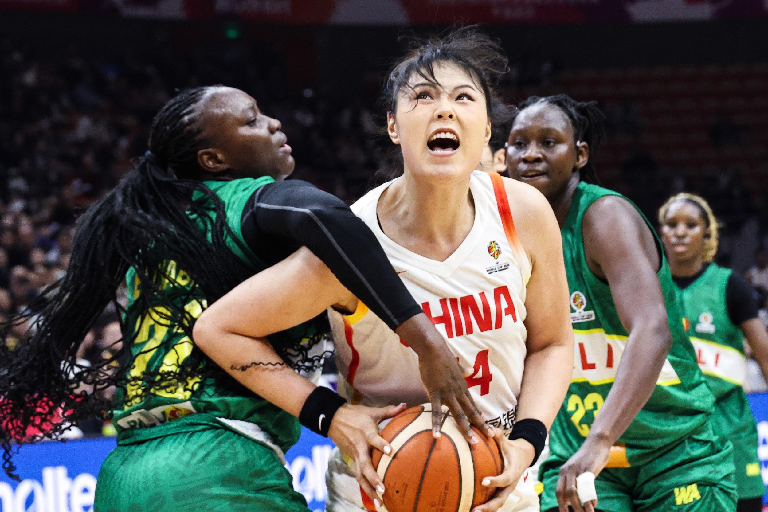 开云官网-中国女篮首胜功臣诞生！不是韩旭和张子宇，宫鲁鸣这步棋走对了