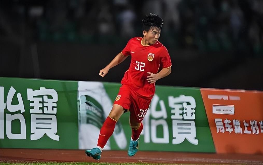 开云官网-喜讯！09国少急盼的锋线大杀器重返集训大名单，已在西班牙留洋