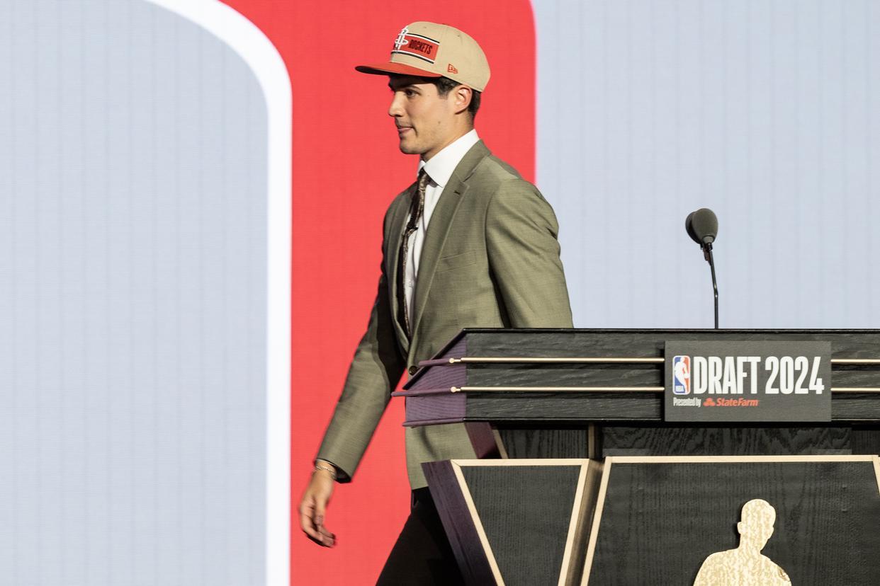 开云-斯通选对人？火箭选中1人，收获4大技能，补强2个位置，解放3核心