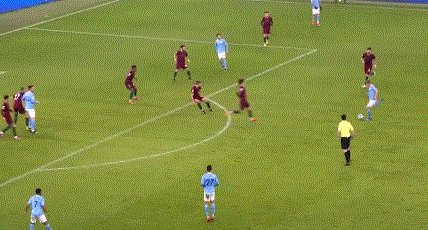 开云下载-【英超】热苏斯梅开二度 曼城4比1擒狼队夺21连胜