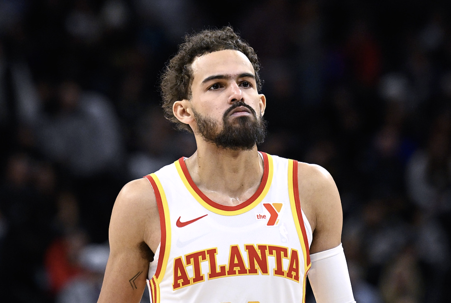 开云-又轰下36+10+5！抱歉特雷杨：你从历史第一变成了历史第二