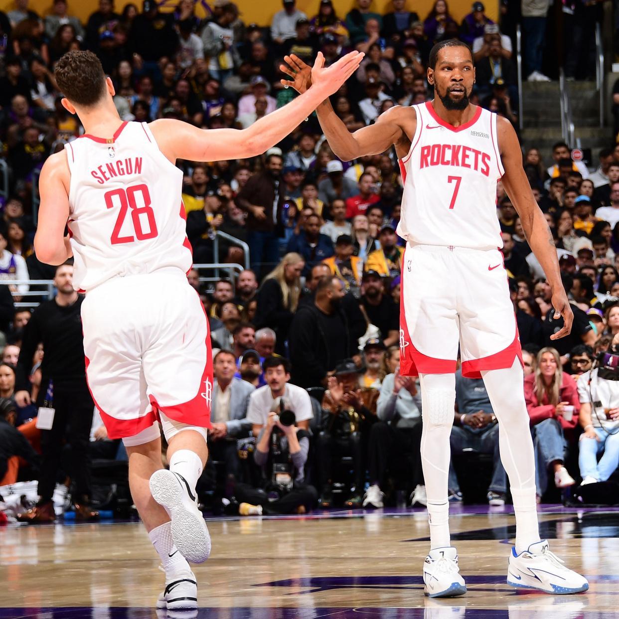 开云-火箭湖人G4！首发出炉：杜兰特缺阵，里夫斯不打，两队阵容不变